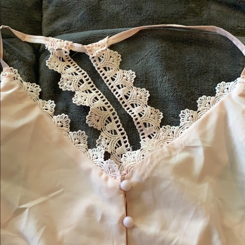 NWOT Pale pink button up - Picture 3 of 4